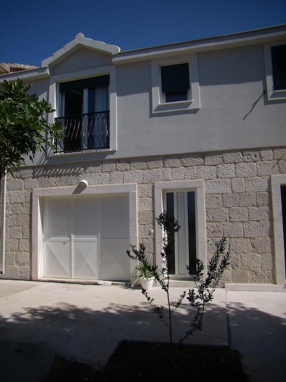 Stari Dvori Appartement Trogir Kamer foto